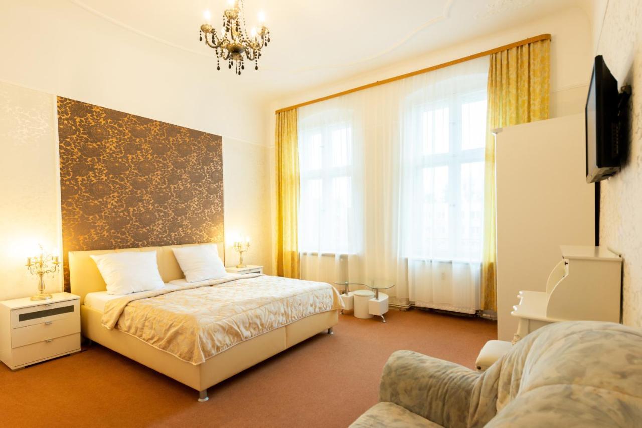 Hotel Pension Dahlem Berlin Eksteriør billede